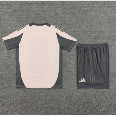 Camiseta Real Madrid (Hombre/Niño) Pre-Match 2024/25 + Pantalones Camiseta Real Madrid (Hombre/Niño) Pre-Match 2024/25 + Pantalones