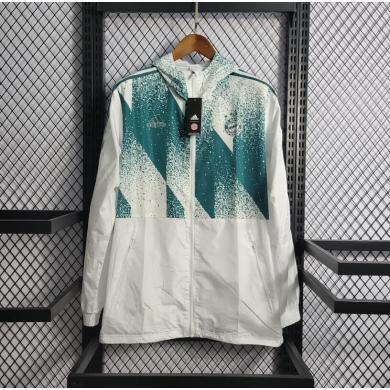 Chaquetas Cortavientos BAYERN MUNICH 23-24 Chaquetas Cortavientos BAYERN MUNICH 23-24