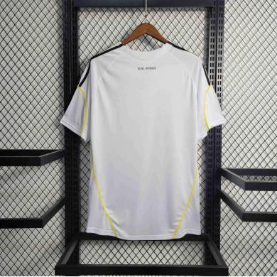 Camiseta Retro Real Madrid Primera Equipación 09/10 Camiseta Retro Real Madrid Primera Equipación 09/10