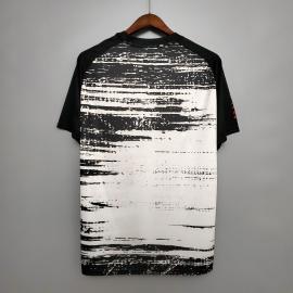 Camiseta Pre Train Real Madrid Hombre - Blanco Y Negro