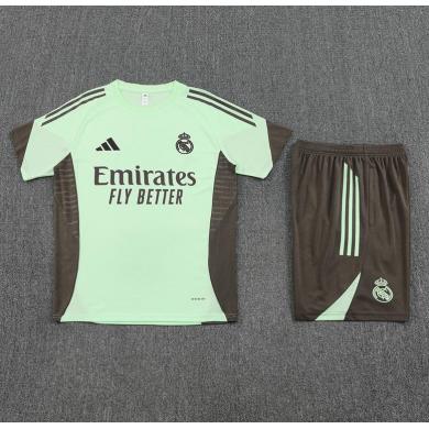 Camiseta Real Madrid (Hombre/Niño) 2025/2026 + Pantalones
