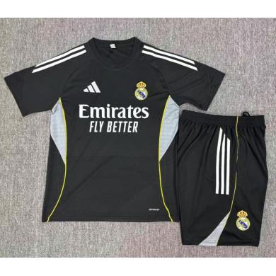 Camiseta Real Madrid Negro (Hombre/Niño) 25/26 Camiseta Real Madrid Negro (Hombre/Niño) 25/26