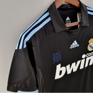 Camiseta Retro Real Madrid Segunda Equipación 09/10 Camiseta Retro Real Madrid Segunda Equipación 09/10